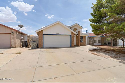 12166 Royal Woods Dr, El Paso, TX, 79936-0648 | Card Image