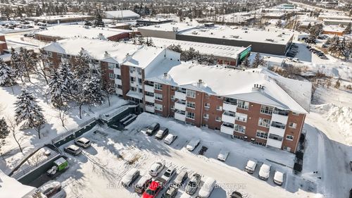 309-120 Bell Farm Rd, Barrie, ON, L4M6J2 | Card Image