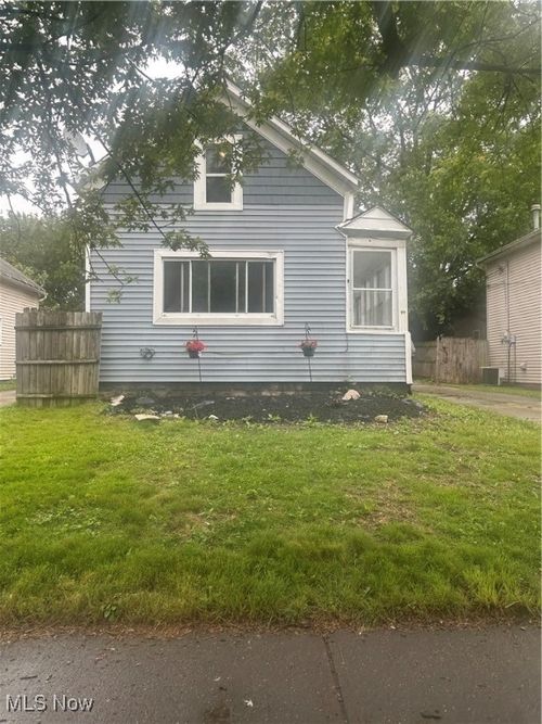 3351 E 65th St, Cleveland, OH, 44127-1902 | Card Image