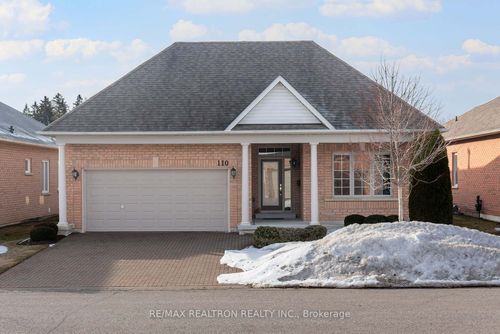 110 Couples Gallery N/A, Whitchurch Stouffville, ON, L4A1M8 | Card Image