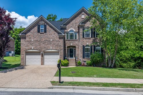 1204 Beech Hollow Dr, Nashville, TN, 37211-8630 | Card Image