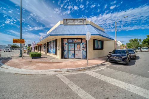 5301 Sw 8th St, Coral Gables, FL, 33134-2269 | Card Image