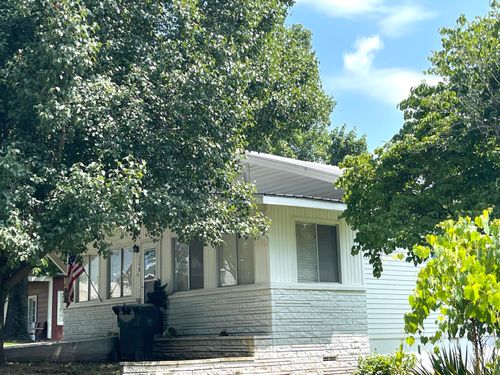 308 S Maple St, Galena, MO, 65656-9625 | Card Image