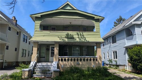 3692 E 153rd St, Cleveland, OH, 44120-4941 | Card Image