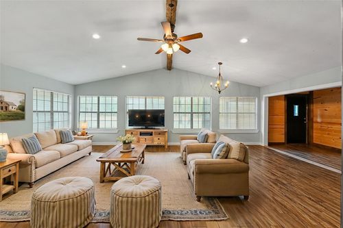 28700 Gumwood Ct, Huntsville, TX, 77320 | Card Image