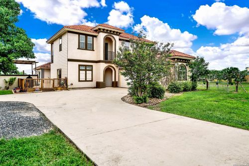 503 Private Road 5764, La Coste, TX, 78039 | Card Image