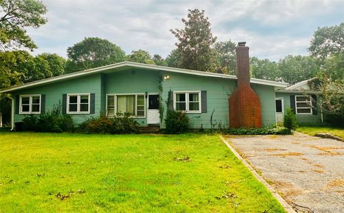 51 Bellows Terrace, Southampton, NY, 11946 | Card Image