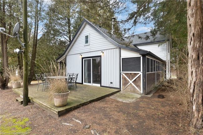 1048 Windham Centre Rd, House other with 2 bedrooms, 1 bathrooms and 8 parking in Windham Centre ON | Image 5