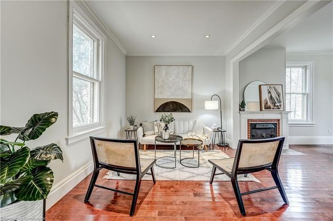 62 Queen St, House other with 3 bedrooms, 2 bathrooms and 2 parking in Guelph ON | Image 5