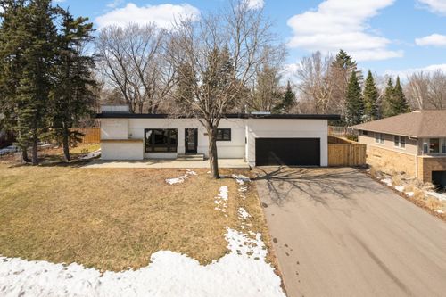 1057 Esther Ln, Mendota Heights, MN, 55118-1826 | Card Image