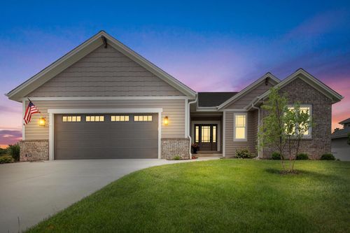 S54W25469 Pebble Brook Court, Waukesha, WI, 53189 | Card Image