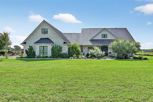 45 Reason Jones Rd, Valley View, TX, 76272-8023 | Card Image
