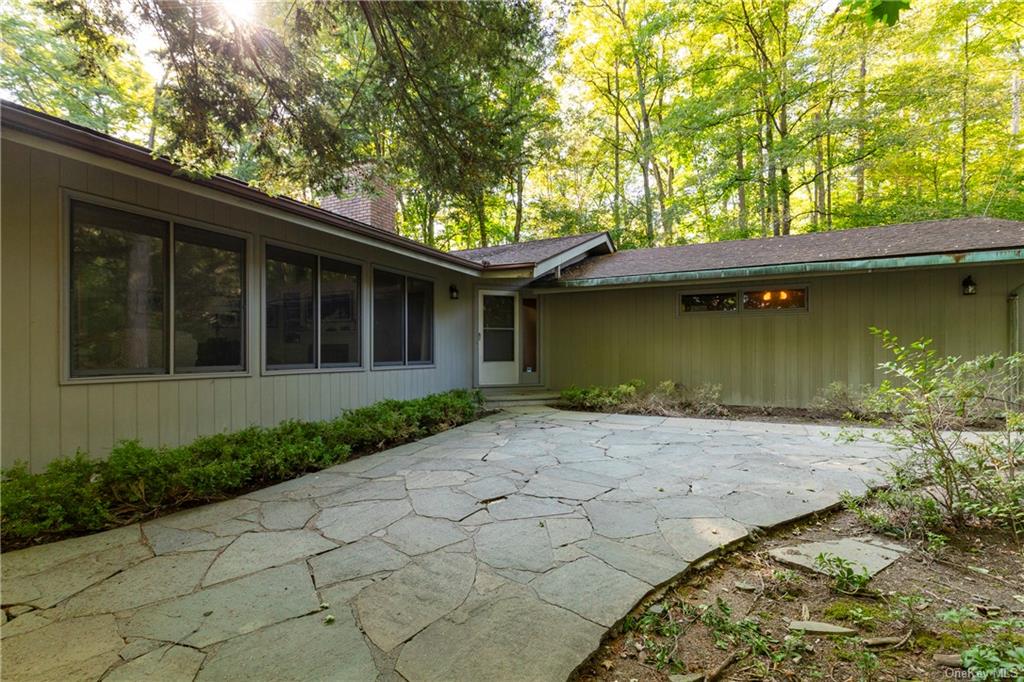 Ridgeview Rd, Poughkeepsie, NY 12603