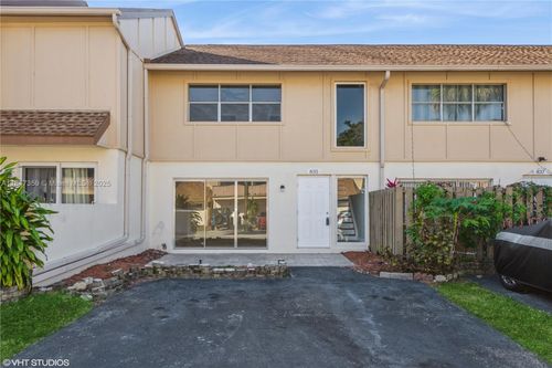 7-835 Nw 81st Ter, Plantation, FL, 33324-1209 | Card Image