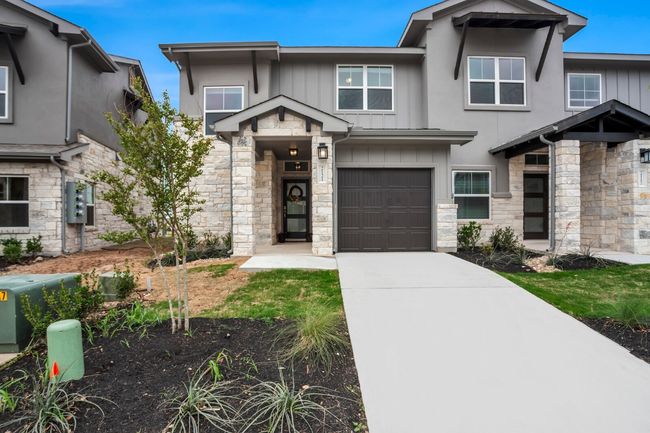 Primary ensuite with silestone countertop and ceramic tile shower, 2 walk in closets in primary ensuite! | Image 6