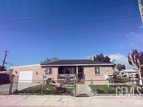 3621 3621 Oliver Street, Bakersfield, CA, 93307 | Card Image