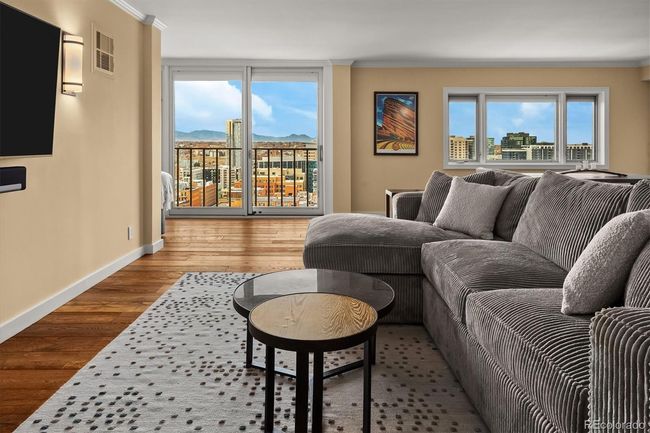 APT-1902 - 1551 Larimer St, Condo with 2 bedrooms, 2 bathrooms and 2 parking in Denver CO | Image 8