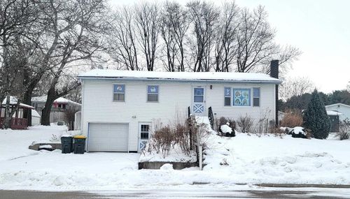 1555 Jackson Street, Fennimore, WI, 53809 | Card Image