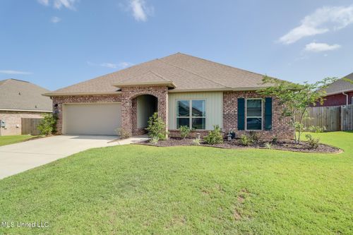 15210 Windmill Ridge Pkwy, D'Iberville, MS, 39540-8805 | Card Image