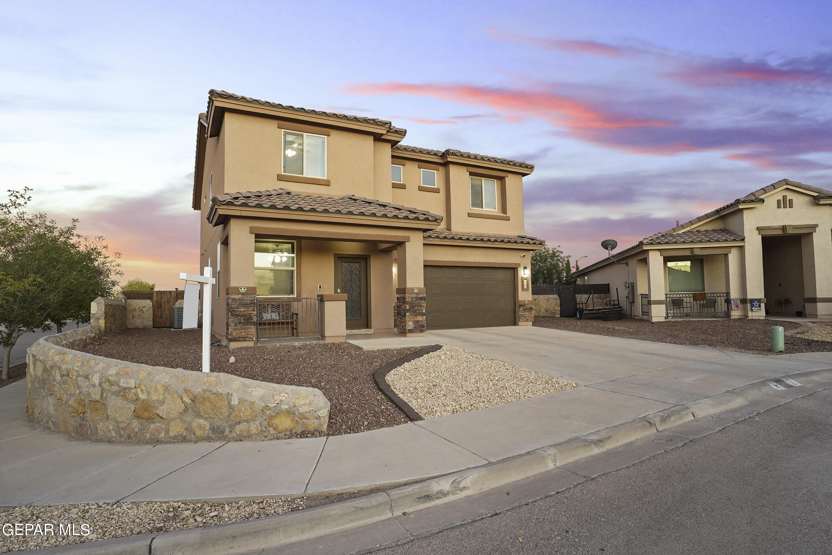 Wycliffe St, Horizon City, TX 79928