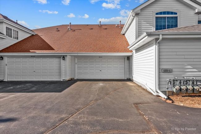 9531 Lenox Ln, Townhouse with 2 bedrooms, 2 bathrooms and 2 parking in Village Of Lakewood IL | Image 6