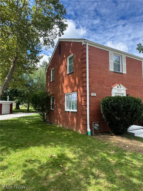a9-442 Clearview Drive, Euclid, OH, 44123 | Card Image
