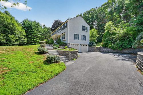 3 Farrwood Road, Windham, NH, 03087 | Card Image