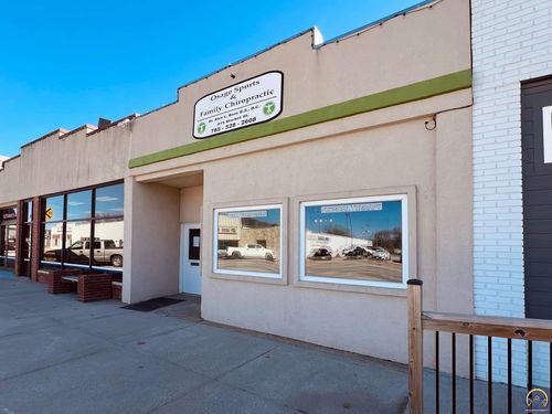 415 Market St, Osage City, KS, 66523-1155 | Card Image