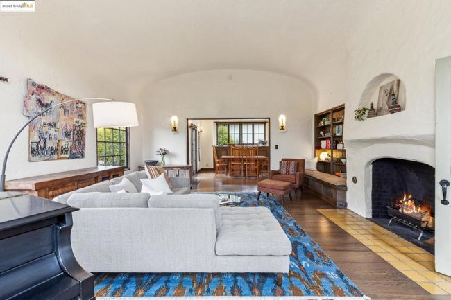 1386 Euclid Ave, House other with 4 bedrooms, 2 bathrooms and 1 parking in Berkeley CA | Image 13