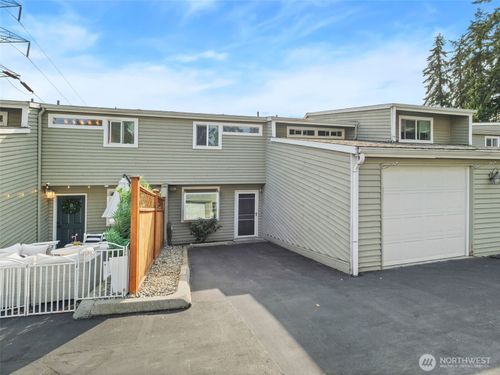 a7-14441 124th Ave Ne, Kirkland, WA, 98034-4803 | Card Image
