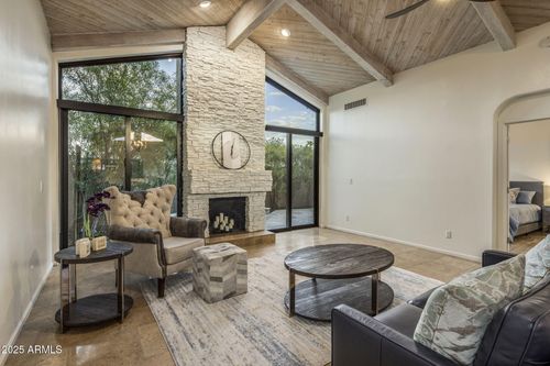 8401 N 84th Pl, Scottsdale, AZ, 85258-2415 | Card Image