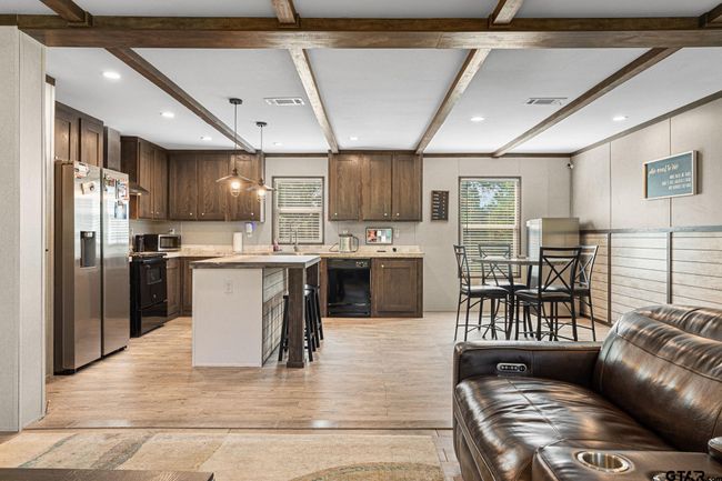 631 Red Bud Cir, House other with 4 bedrooms, 2 bathrooms and null parking in Bullard TX | Image 5
