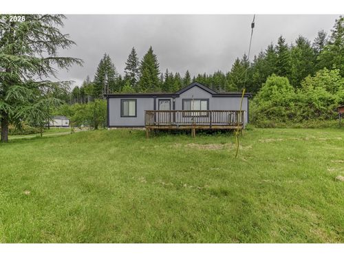 714 N Santiam Hwy W, Gates, OR, 97346-9352 | Card Image