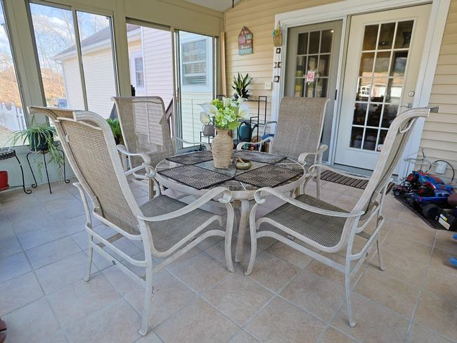 View of sunroom | Image 13