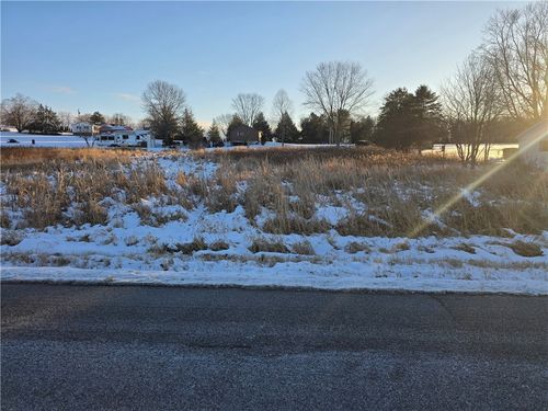 705 Bear Creek Rd, Cabot, PA, 16023-9557 | Card Image