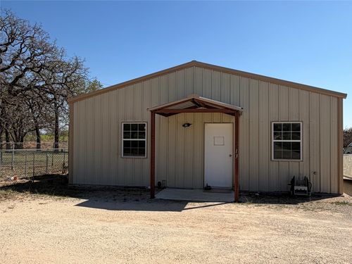 2209 Fm 18, Clyde, TX, 79510-5229 | Card Image