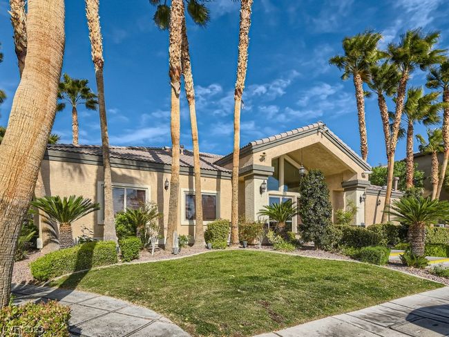 2062 - 8985 S Durango Dr, Condo with 2 bedrooms, 2 bathrooms and null parking in Las Vegas NV | Image 22