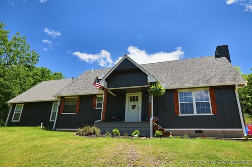 24042 Black Valley Rd, Tahlequah, OK, 74464-1573 | Card Image