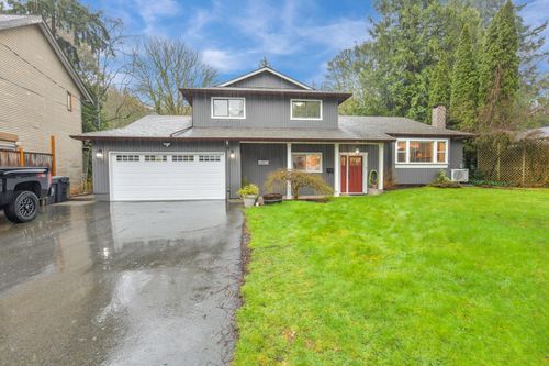 19824 40a Ave, Langley, BC, V3A2Y4 | Card Image
