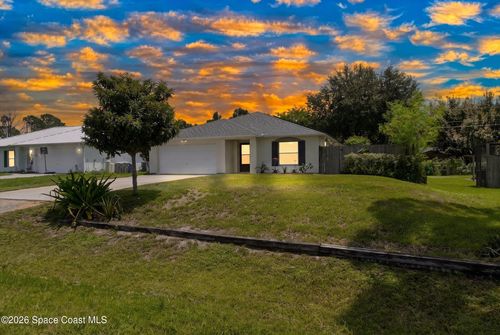 8216 100th Ct, Vero Beach, FL, 32967-3397 | Card Image