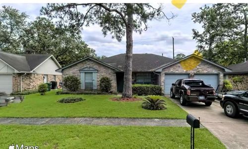 3915 Black Locust Dr, Houston, TX, 77088-6904 | Card Image