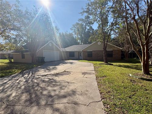 101 Herwig Bluff Rd, Slidell, LA, 70461-5045 | Card Image