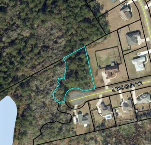 420 Lake Erie Dr, Brunswick, GA, 31523-3843 | Card Image
