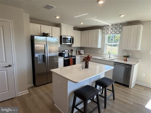 1558 Breckenridge Drive, HAGERSTOWN, MD, 21740 | Card Image