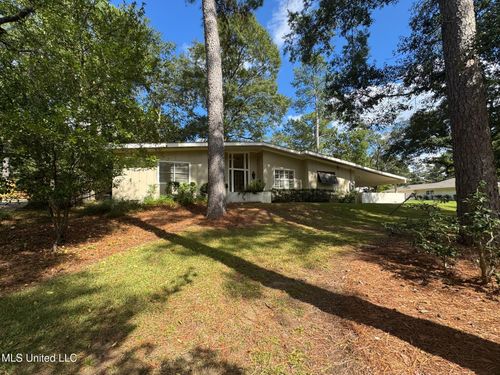 4624 Katherine Blvd, Jackson, MS, 39211-5855 | Card Image