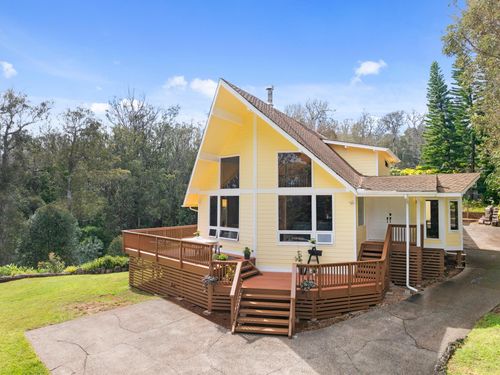 1733 Piiholo Rd, Makawao, HI, 96768-7241 | Card Image