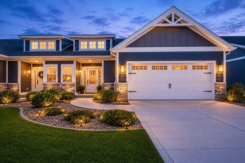9167 Hickory Pl, Saint John, IN, 46373-8432 | Card Image