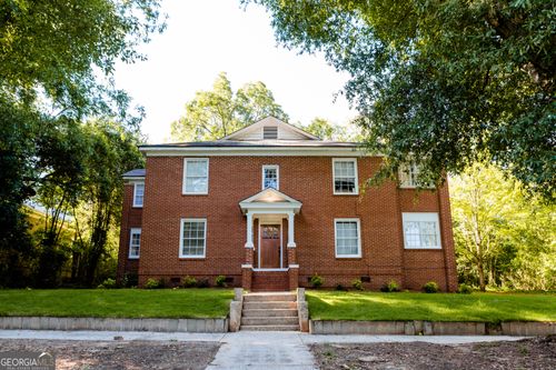 111 E Screven St, milledgeville, GA, 31061-3968 | Card Image