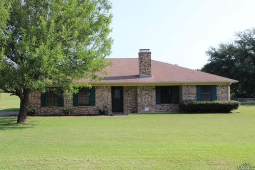 291 Hillcrest Rd, Kilgore, TX, 75662-2081 | Card Image