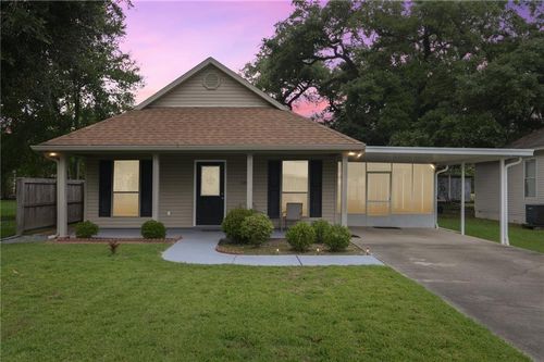 484 S 2nd St, Ponchatoula, LA, 70454-2730 | Card Image